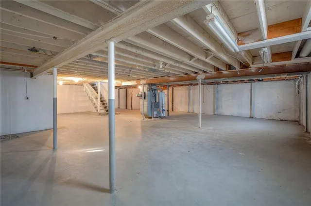 $294,500 | 16806 Hardee Street, Belton, MO 64012