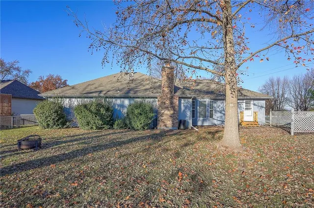 $294,500 | 16806 Hardee Street, Belton, MO 64012