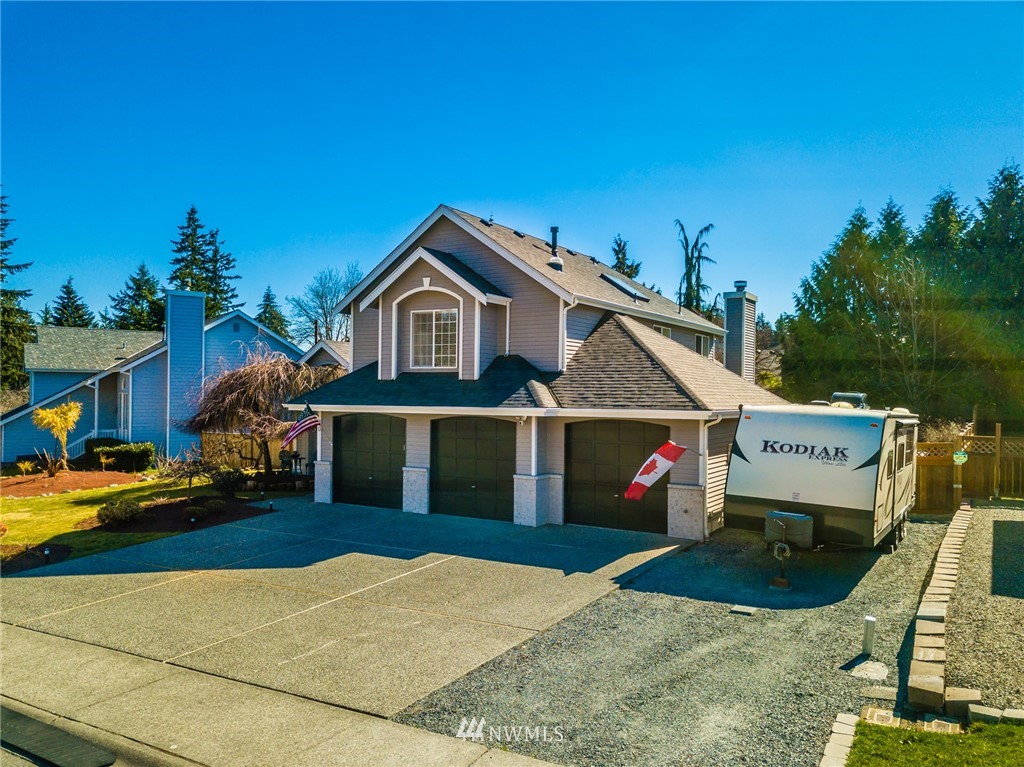 30 174th Street Southwest Bothell, WA 98012 - Photo 2 of 25