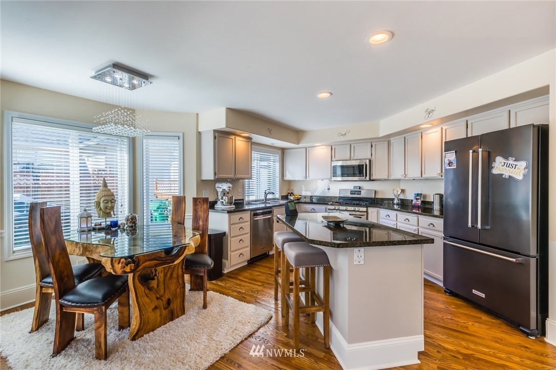 30 174th Street Southwest Bothell, WA 98012 - Photo 10 of 25