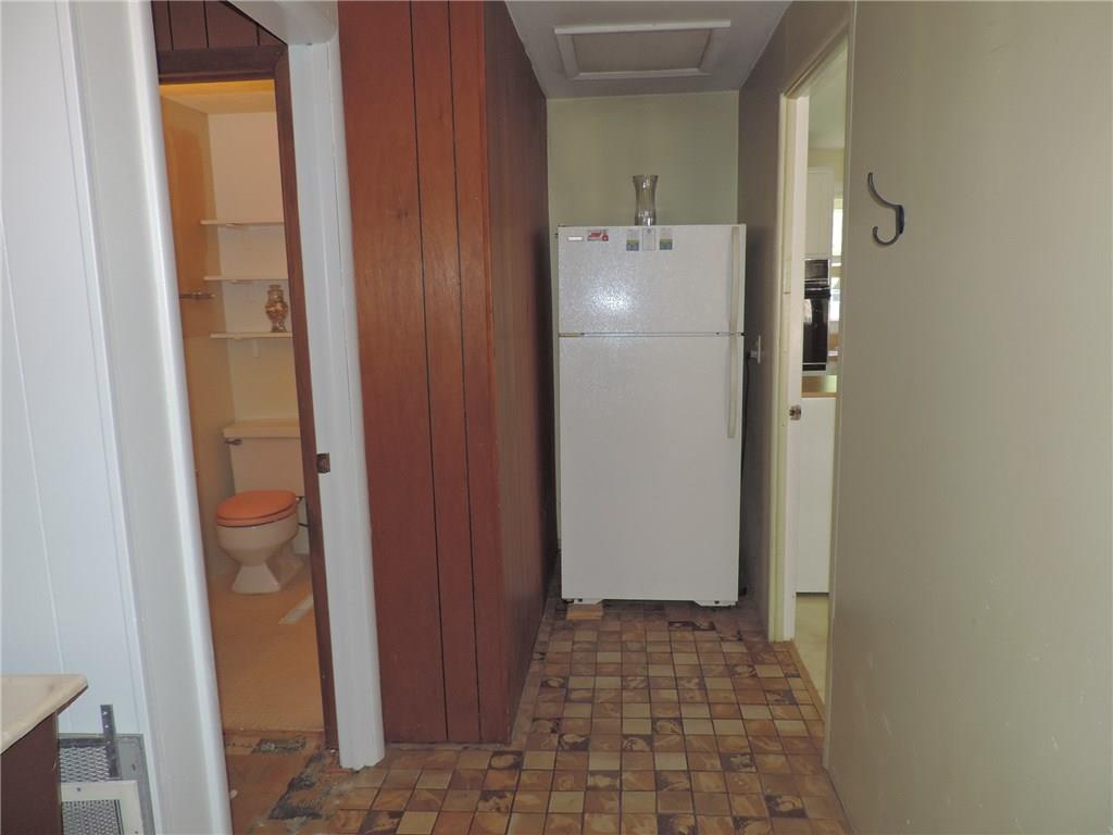 11821 Hoster Road Carmel, IN 46033 - Photo 15 of 43 Gallery Image 15