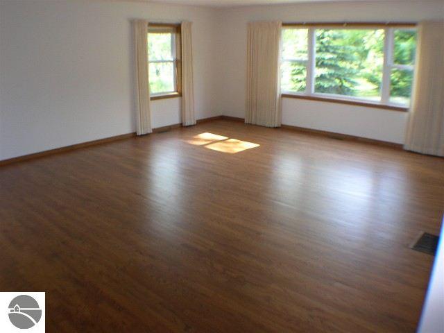 2312 East Kasson Road Cedar, MI 49621 - Photo 2 of 9 1660593-1.JPG