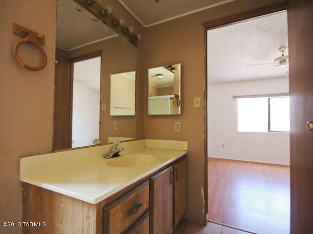 10025 West Rudasill Road Tucson, AZ 85743 - Photo 34 of 39