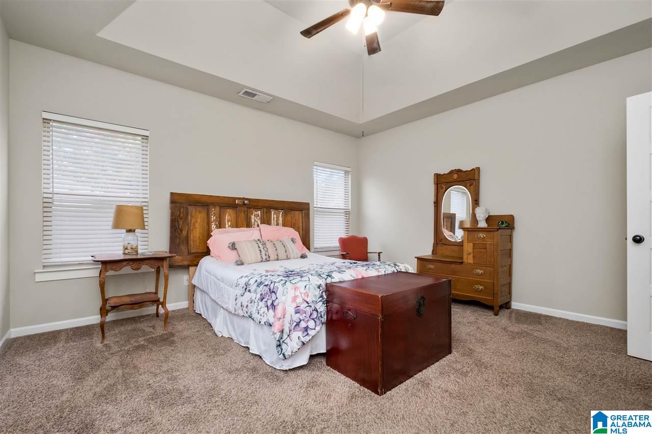228 Falling Waters Way Alabaster, AL 35114 - Photo 18 of 37