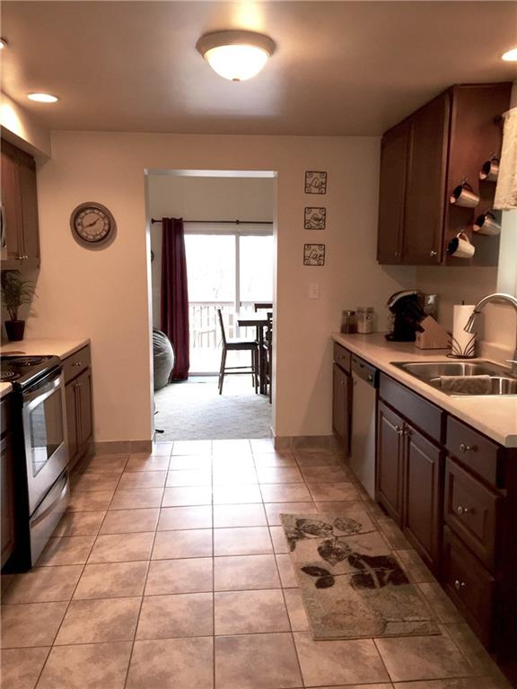 8225 Fox Ridge Road Pittsburgh, PA 15237 - Photo 6 of 18 Gallery Image 6