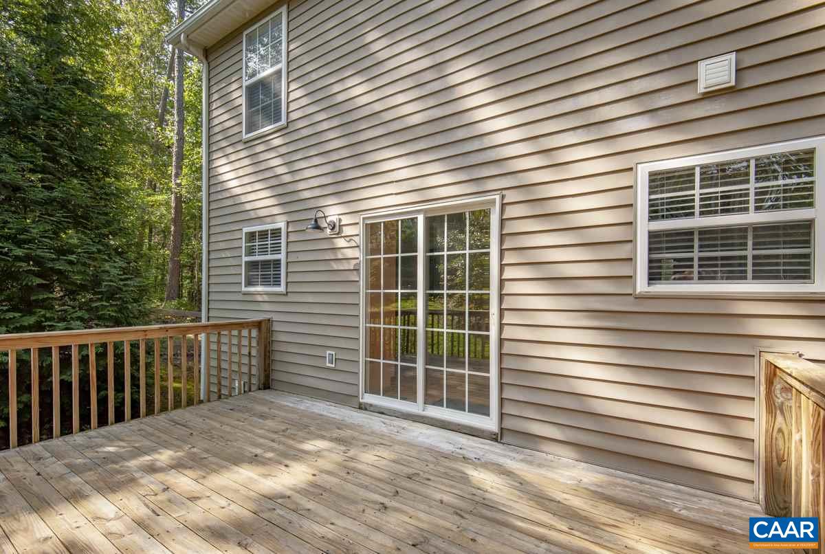 3 Bernardsburg Road Palmyra, VA 22963 - Photo 33 of 38 a view of a balcony with a window