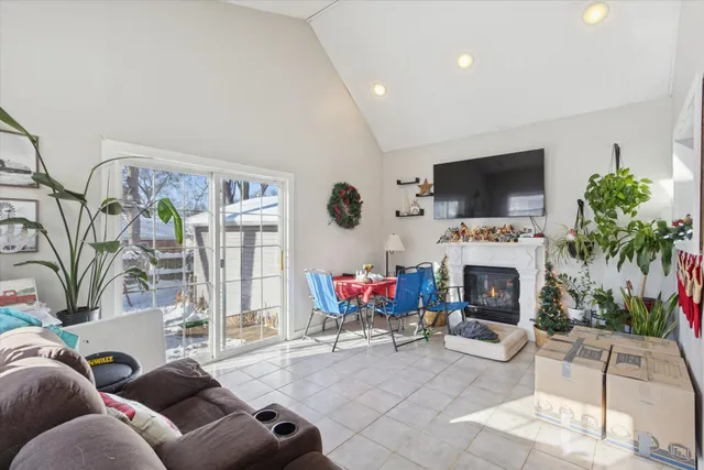 $110,000 | 418 Adams Street, Rockford, IL 61107