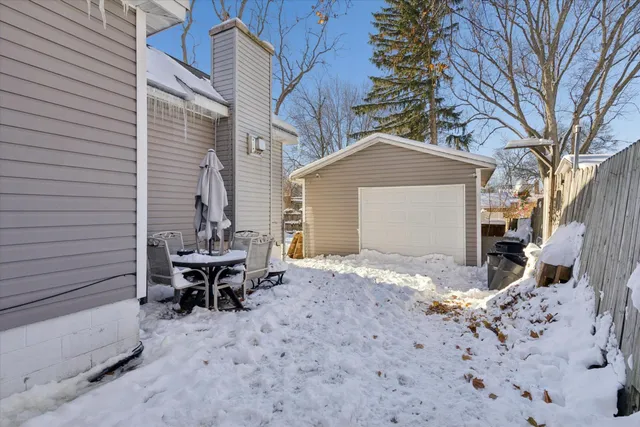 $110,000 | 418 Adams Street, Rockford, IL 61107