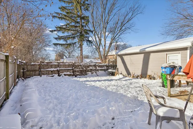 $110,000 | 418 Adams Street, Rockford, IL 61107