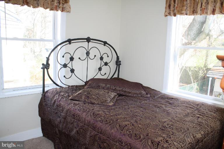 6429 Telegraph Road Alexandria, VA 22310 - Photo 3 of 12 Bedroom