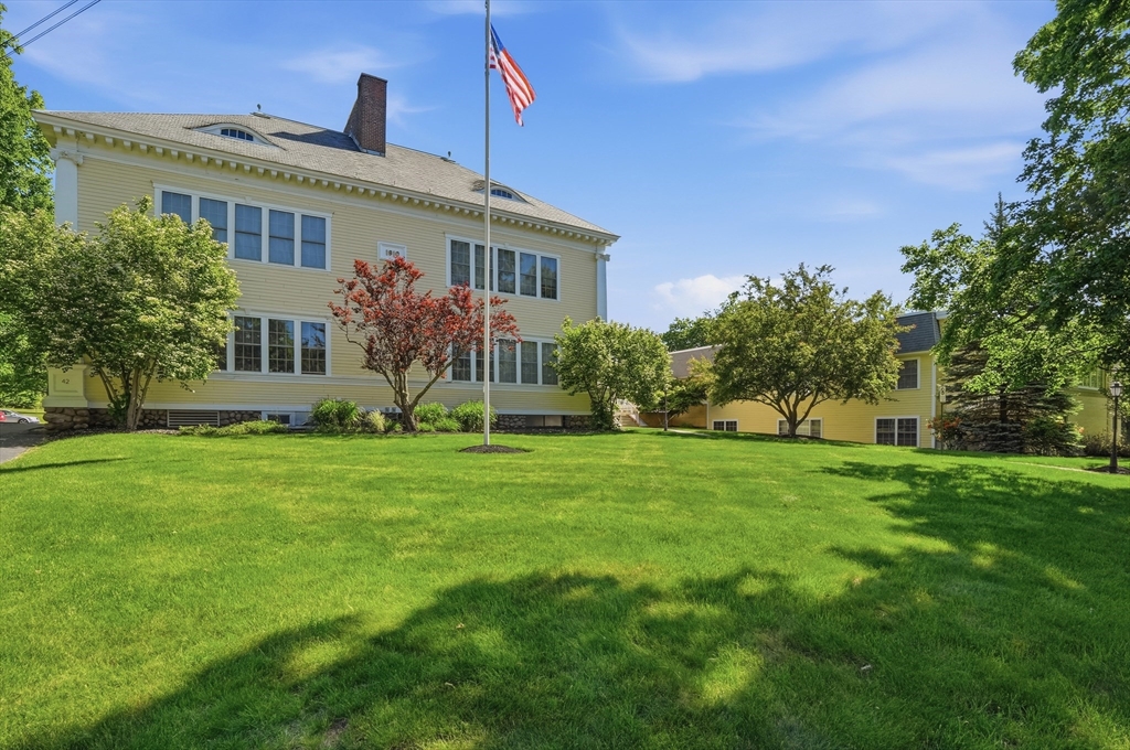 48 Phillips Road, Unit 17 Holden, MA 01520 - Photo 1 of 25