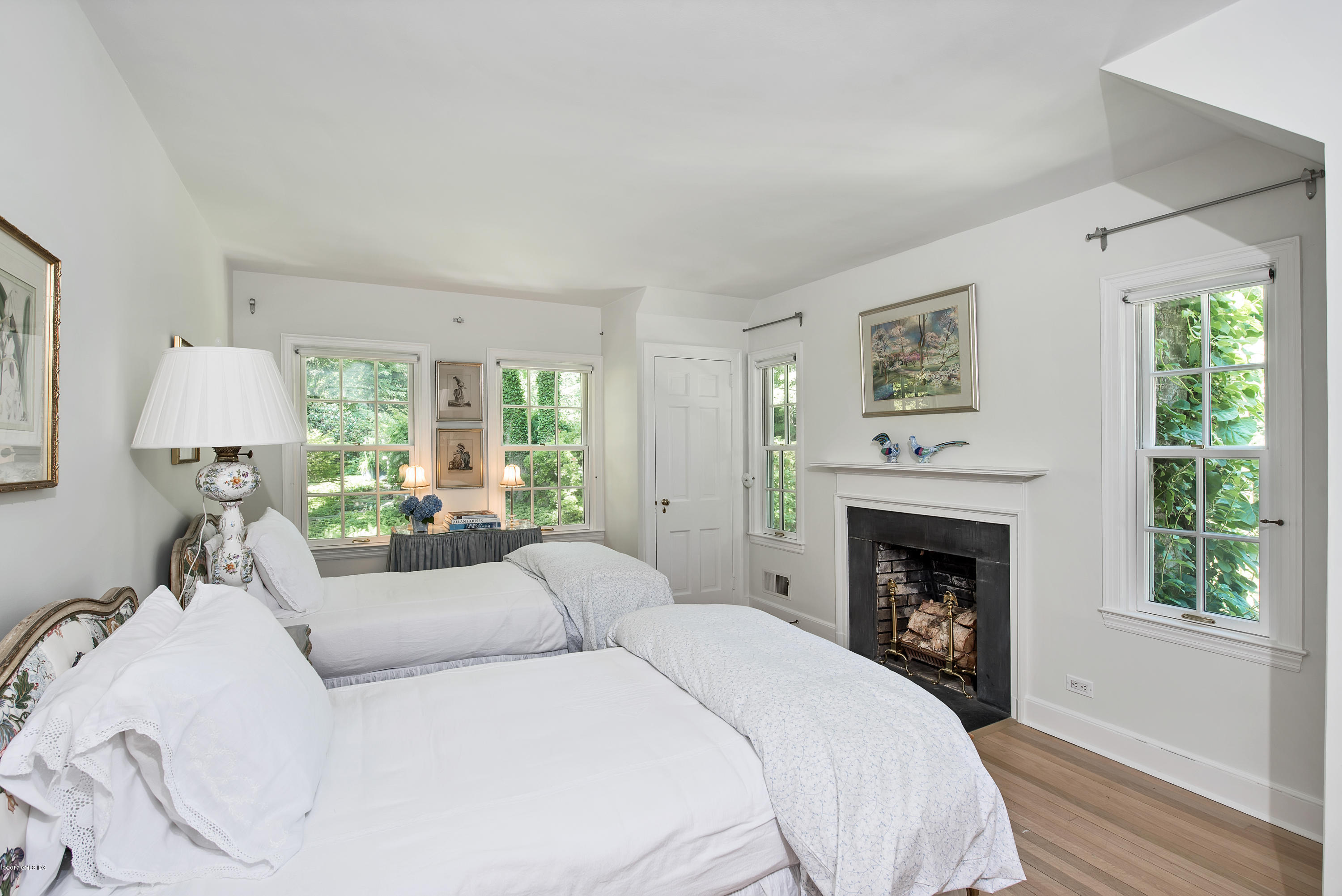 28 French Road Greenwich, CT 06831 - Photo 11 of 35 DG7_2342