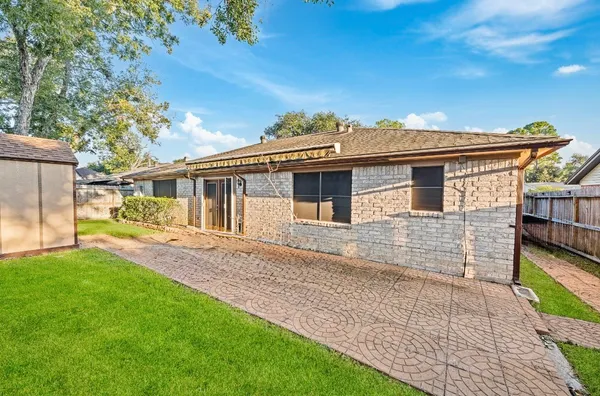 $2,100 | 4822 Lost Oak Drive, Spring, TX 77388