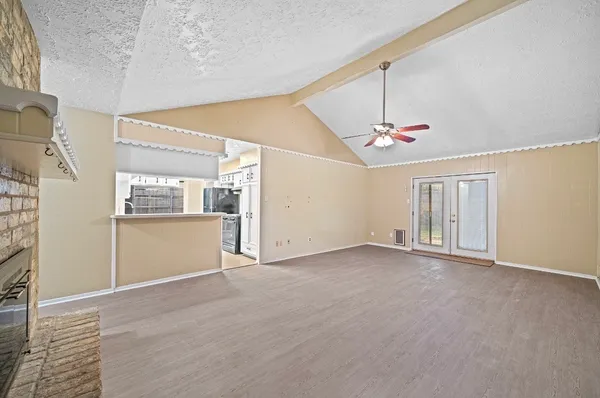 $2,100 | 4822 Lost Oak Drive, Spring, TX 77388