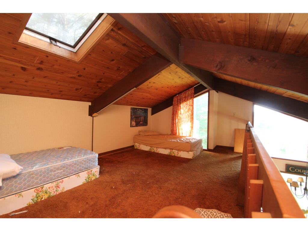 A1 Deer Run Road, Unit A1 Brownsville, VT 05037 - Photo 6 of 13 Gallery Image 6