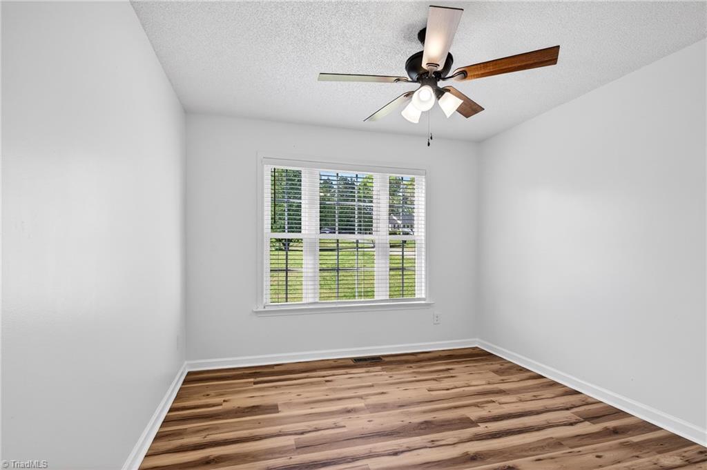 3971 Meadow Ridge Court Asheboro, NC 27205 - Photo 23 of 48