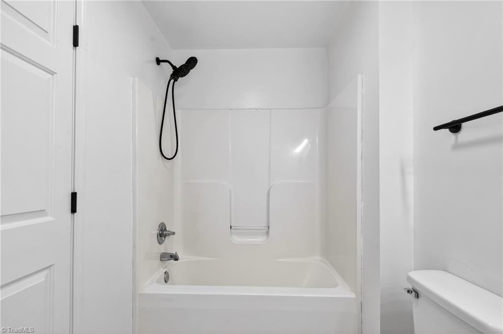 3971 Meadow Ridge Court Asheboro, NC 27205 - Photo 34 of 48