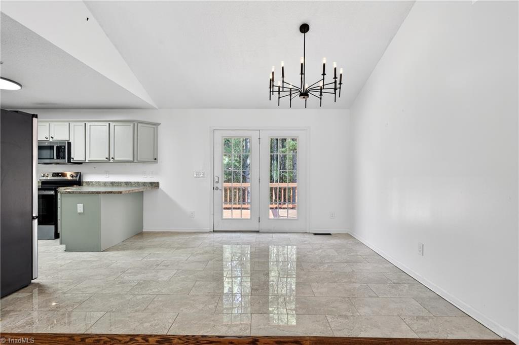 3971 Meadow Ridge Court Asheboro, NC 27205 - Photo 9 of 48