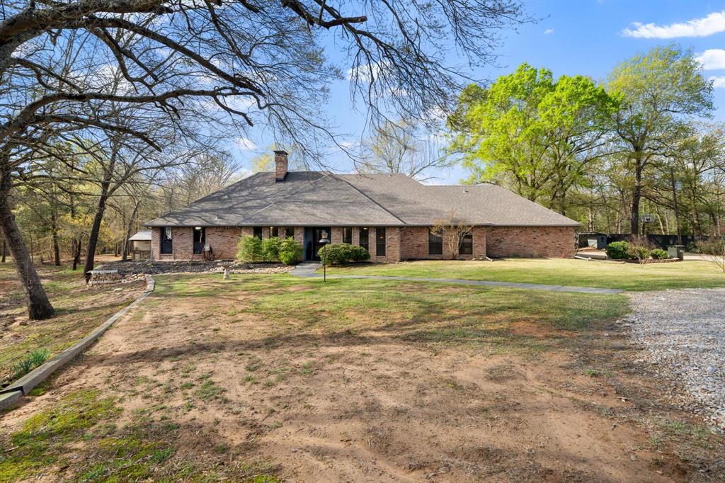 206 County Road Paris, TX 75462 - Photo 3 of 40