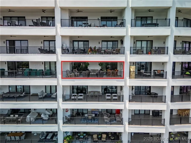 $799,000 | 166 Captiva Drive, Unit 6D, Sunrise Beach, MO 65079