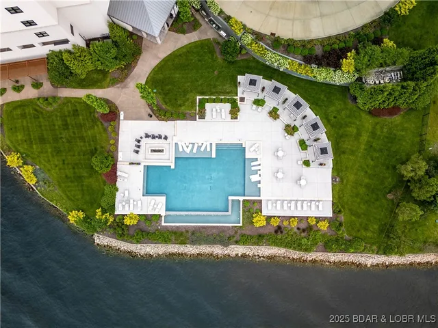 $799,000 | 166 Captiva Drive, Unit 6D, Sunrise Beach, MO 65079