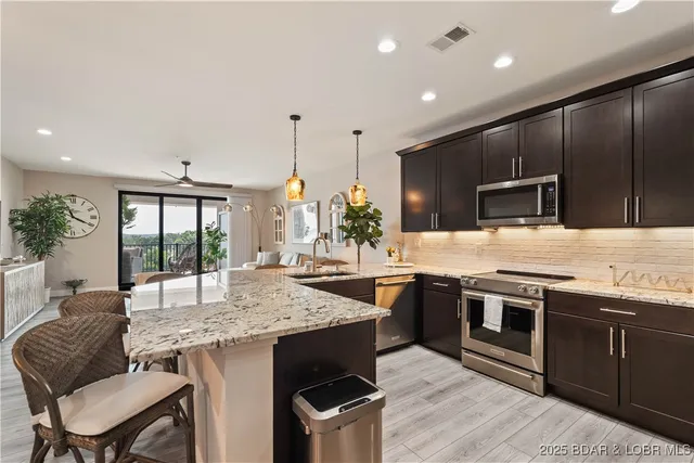 $799,000 | 166 Captiva Drive, Unit 6D, Sunrise Beach, MO 65079