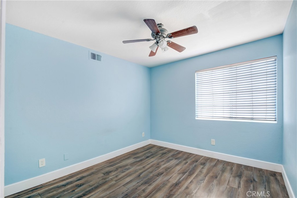 13955 Arthur Avenue, Unit 4 Paramount, CA 90723 - Photo 8 of 10
