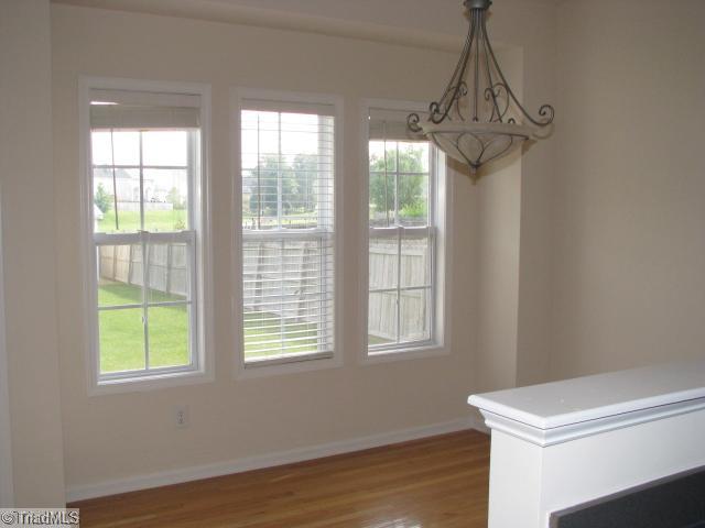 2939 Logbridge Road High Point, NC 27265 - Photo 4 of 15 Breakfast.