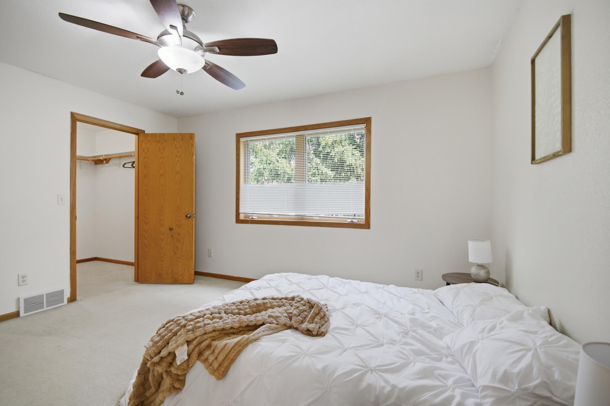 1600 26th Street Southwest Austin, MN 55912 - Photo 19 of 65