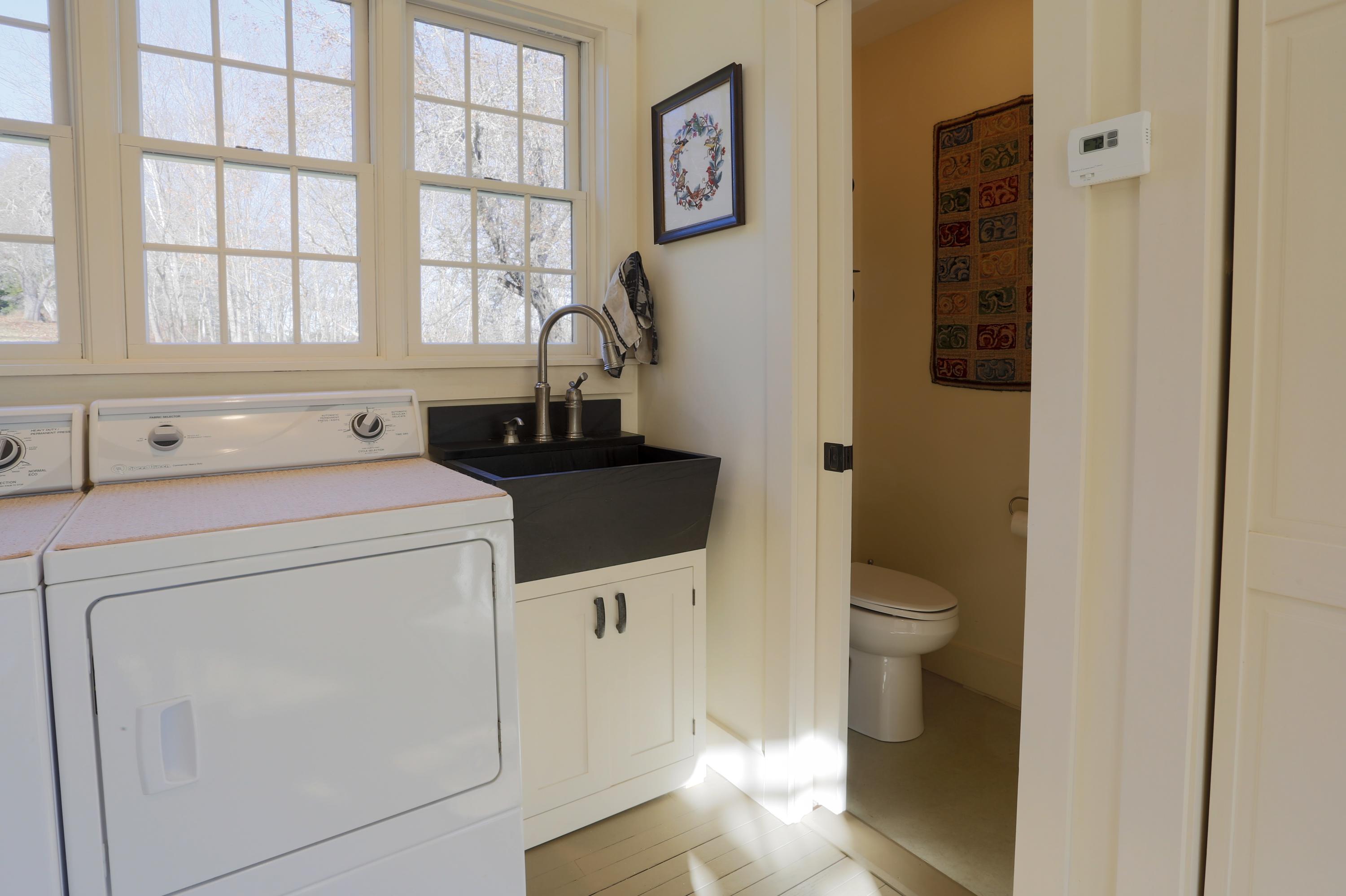 90 City Point Road Belfast, ME 04915 - Photo 12 of 62 Laundry