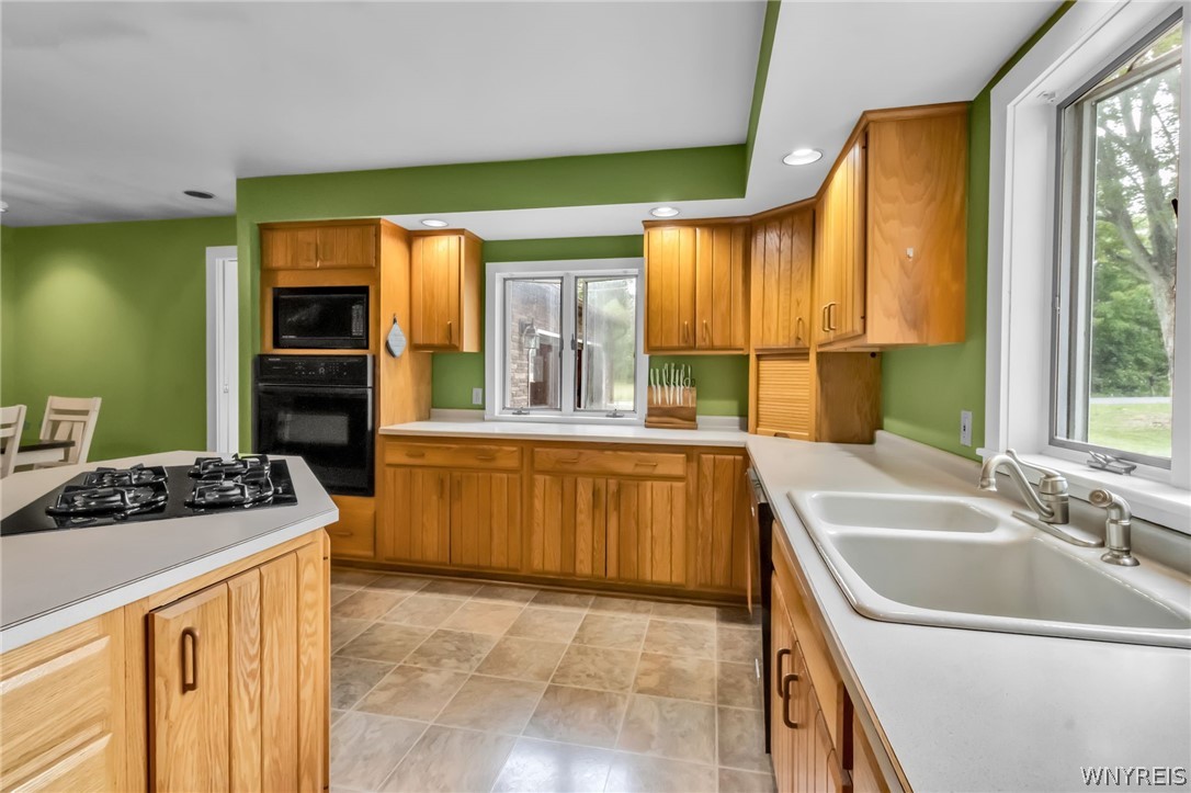 997 Sweet Road East Aurora, NY 14052 - Photo 37 of 50