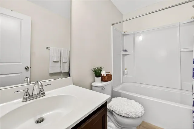 $445,000 | 440 Brick Kiln Drive, Summerville, SC 29483