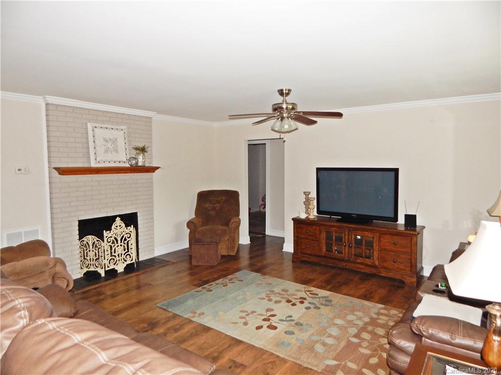 3152 India Hook Road Rock Hill, SC 29732 - Photo 2 of 17 Gallery Image 2