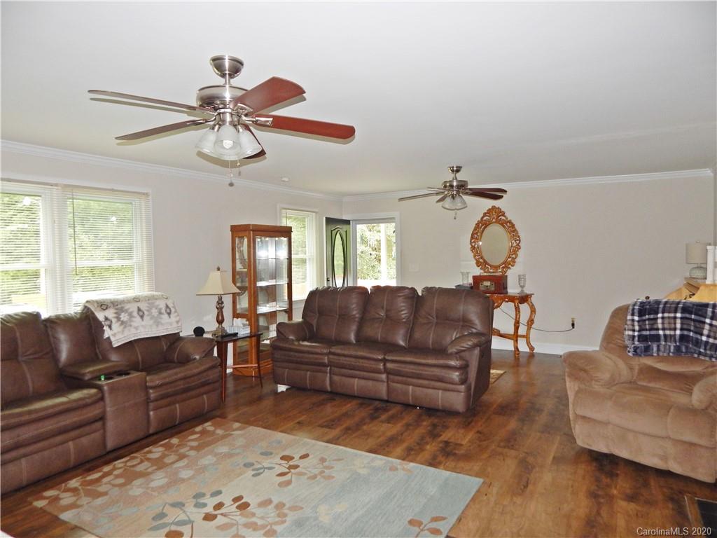 3152 India Hook Road Rock Hill, SC 29732 - Photo 4 of 17 Gallery Image 4