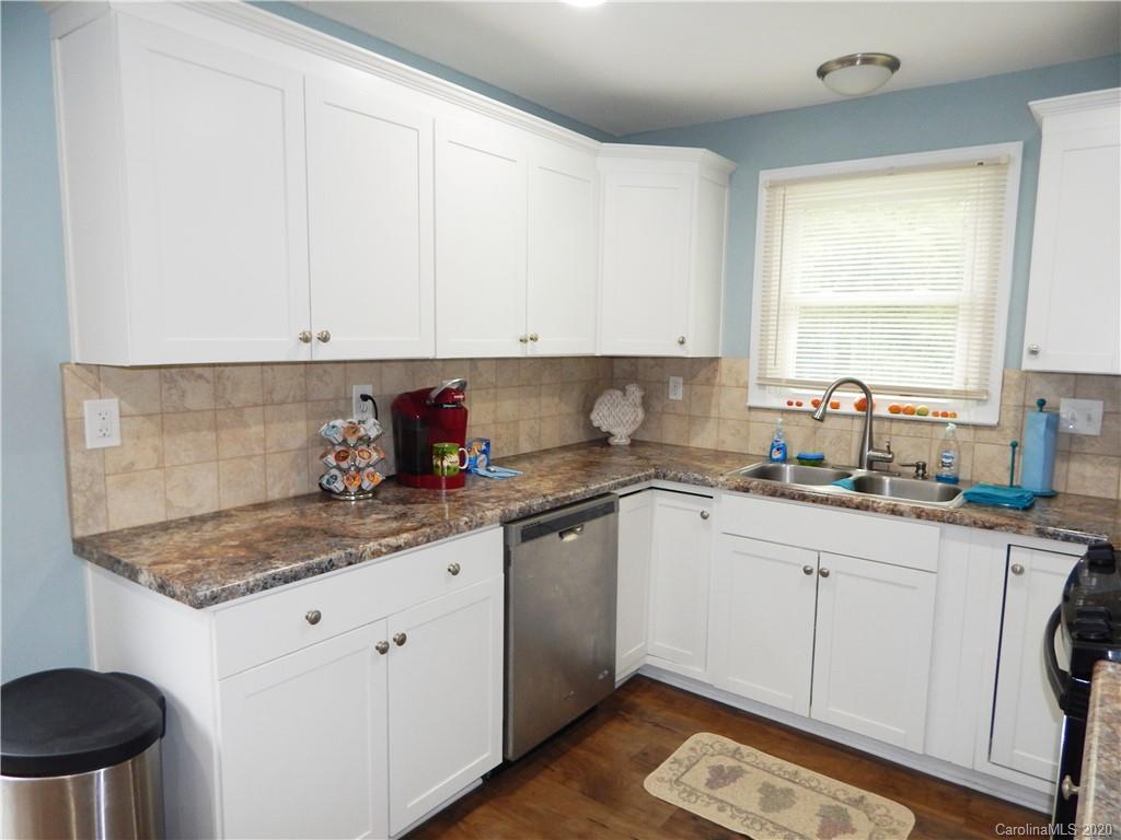 3152 India Hook Road Rock Hill, SC 29732 - Photo 7 of 17 Gallery Image 7
