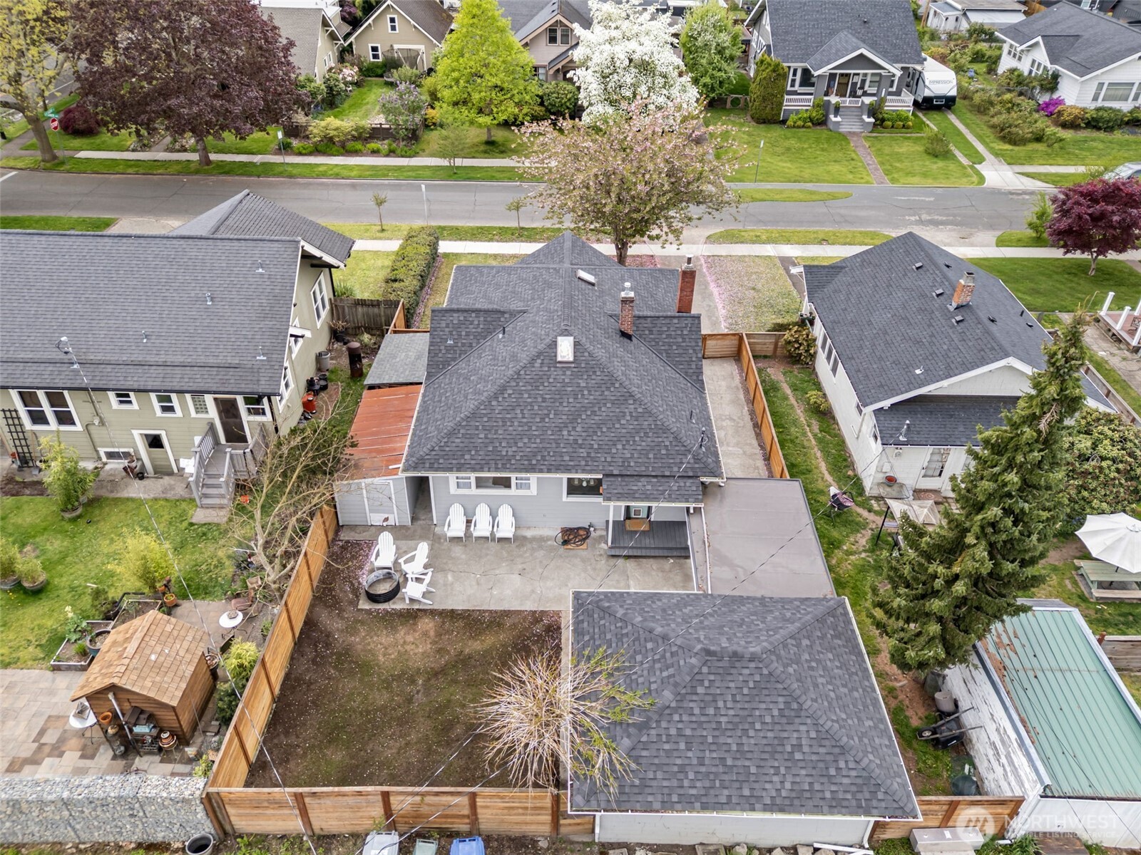 809 Sumner Avenue Sumner, WA 98390 - Photo 34 of 38