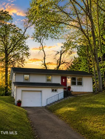 $275,000 | 317 Rosemary Lane, Piney Flats, TN 37686