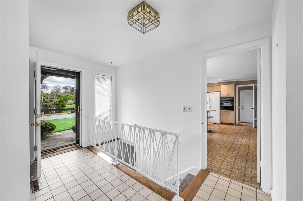 37 Bemis Road Holyoke, MA 01040 - Photo 2 of 41 Gallery Image 2