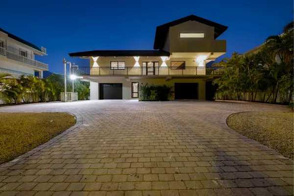 $6,975,000 | 228 Tide Avenue, Tavernier, FL 33070