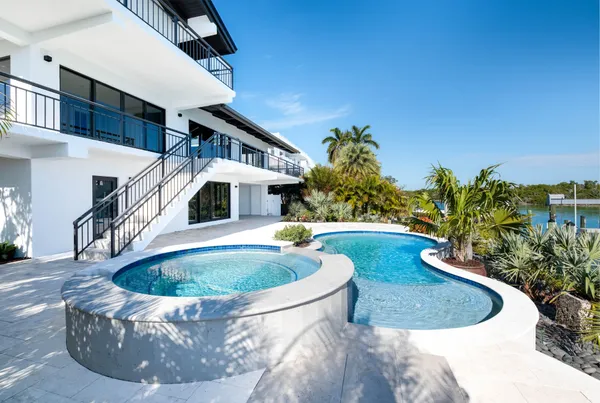$6,975,000 | 228 Tide Avenue, Tavernier, FL 33070