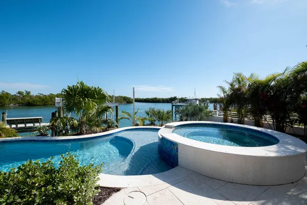 $6,975,000 | 228 Tide Avenue, Tavernier, FL 33070