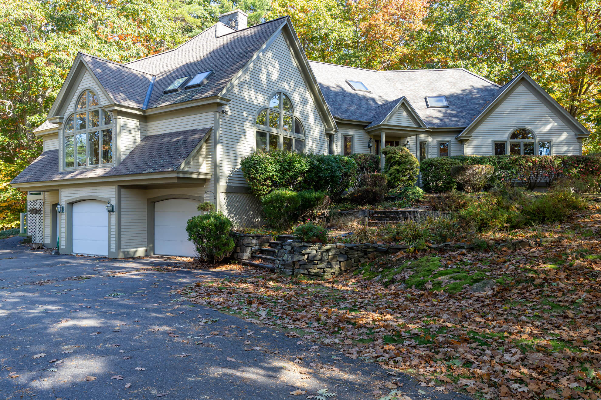 46 Pine Hill Road Cape Neddick, ME 03902 - Photo 2 of 44 IMG_6994