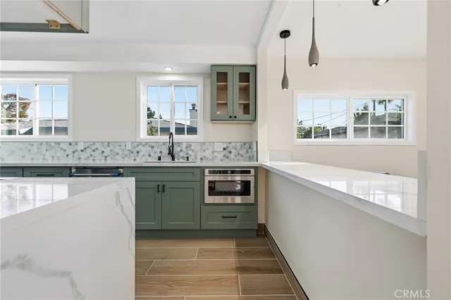 $1,099,000 | 9233 Swinton Avenue, North Hills, CA 91343