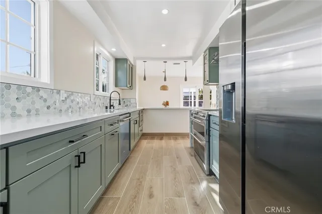 $1,099,000 | 9233 Swinton Avenue, North Hills, CA 91343