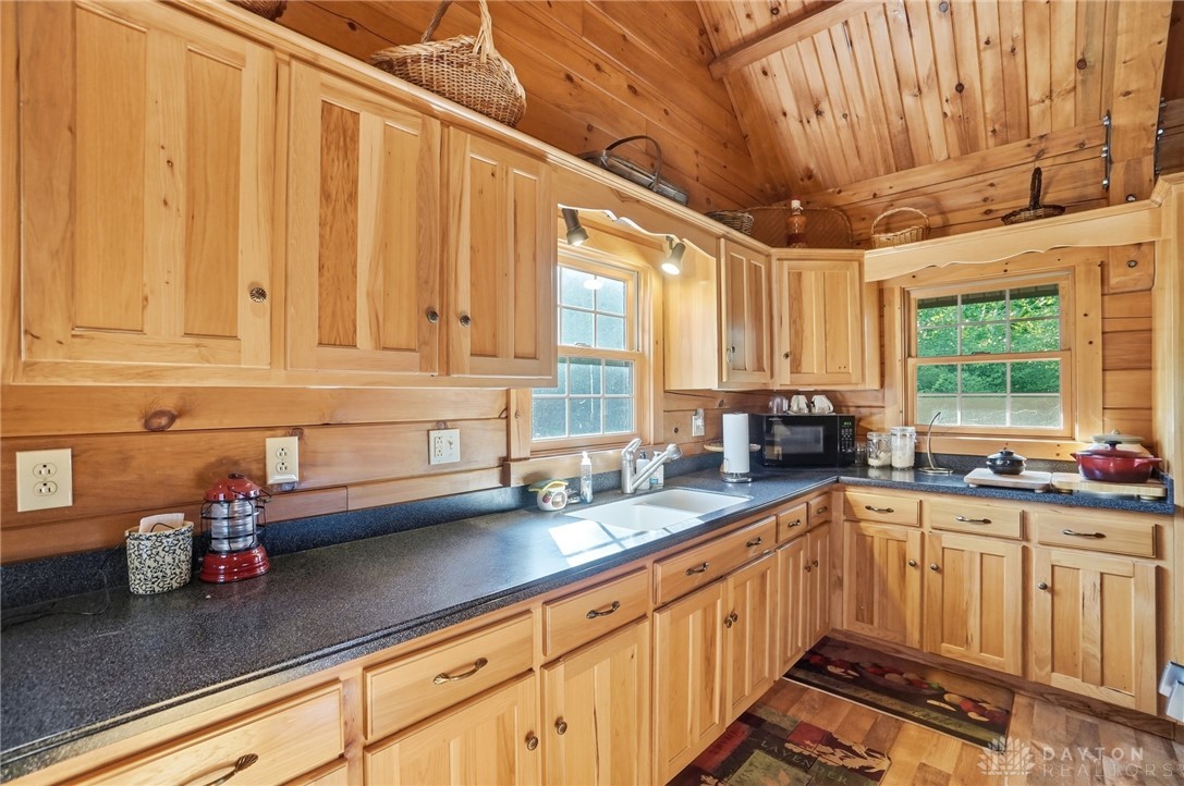 6081 Panhandle Road New Vienna, OH 45159 - Photo 20 of 45