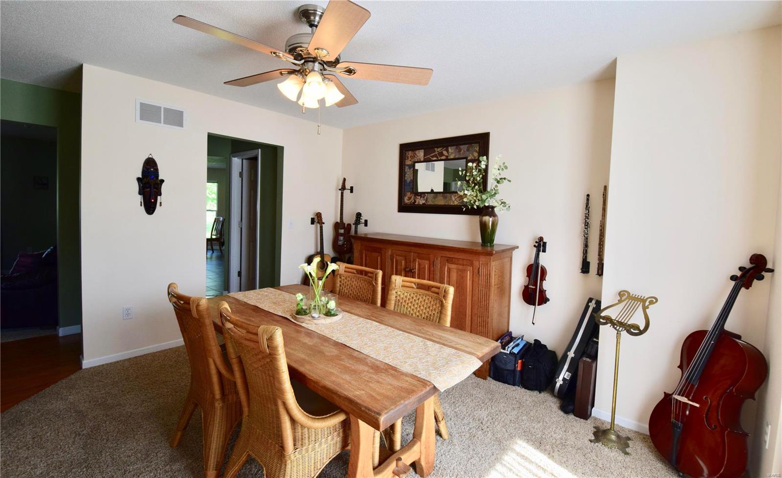 229 South Meadow Ridge Trail Edwardsville, IL 62025 - Photo 14 of 62 Gallery Image 14