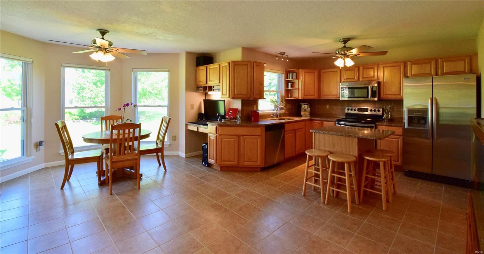 229 South Meadow Ridge Trail Edwardsville, IL 62025 - Photo 3 of 62 Gallery Image 3