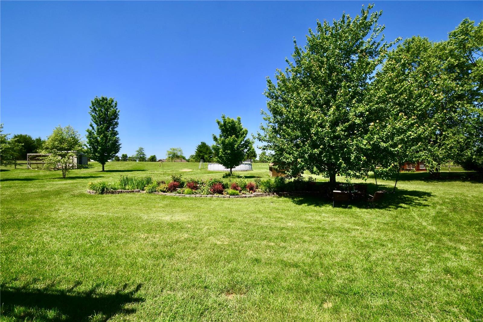229 South Meadow Ridge Trail Edwardsville, IL 62025 - Photo 44 of 62 Gallery Image 44