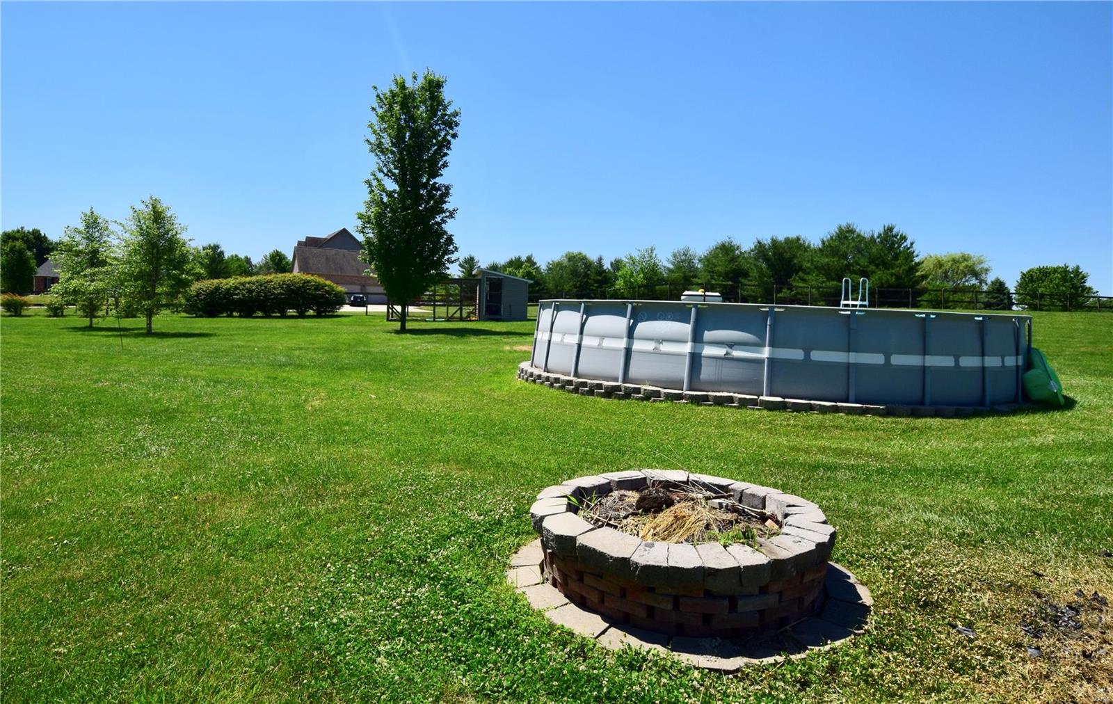 229 South Meadow Ridge Trail Edwardsville, IL 62025 - Photo 50 of 62 Gallery Image 50