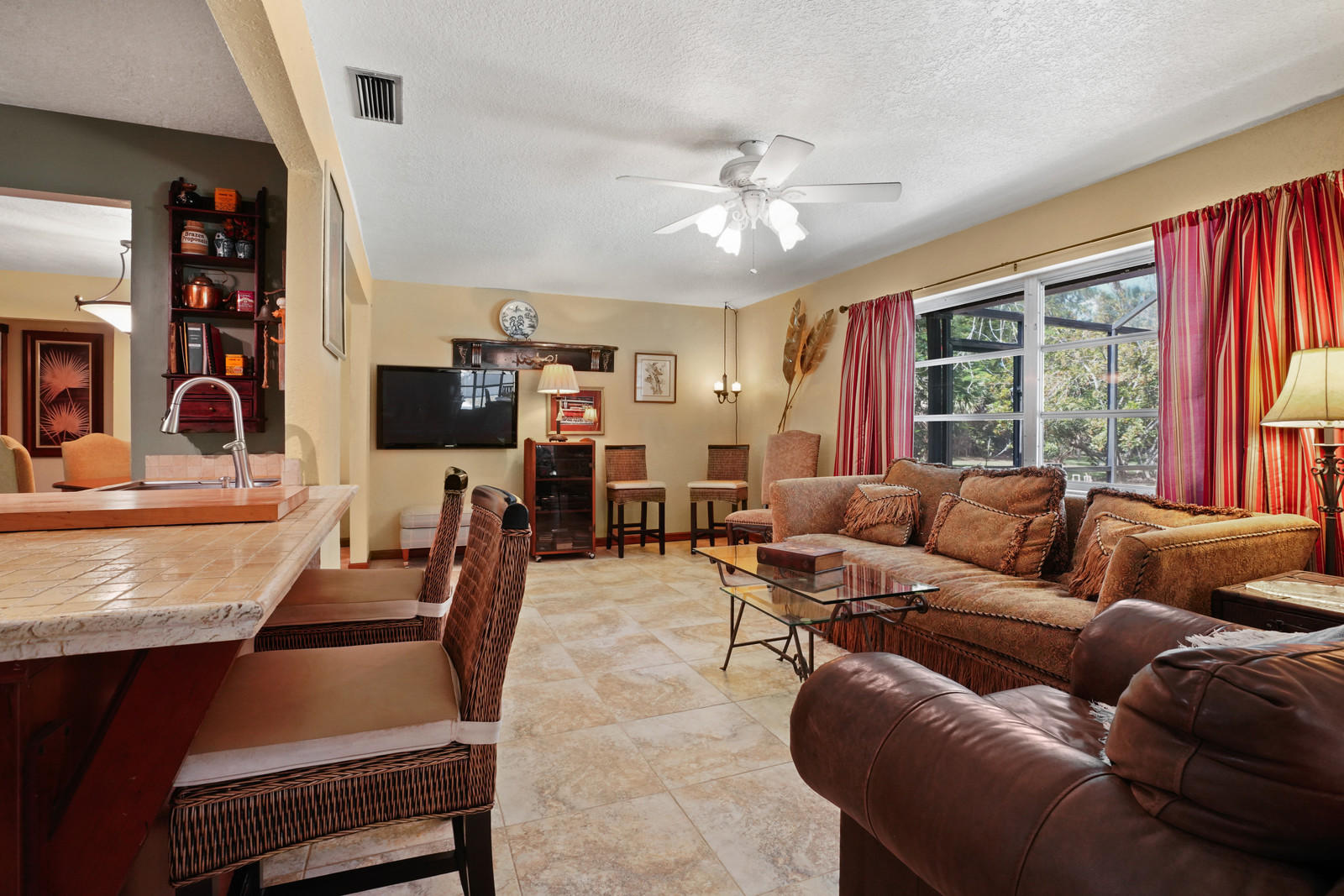 17089 Thunder Road Jupiter, FL 33478 - Photo 13 of 36 Family Room